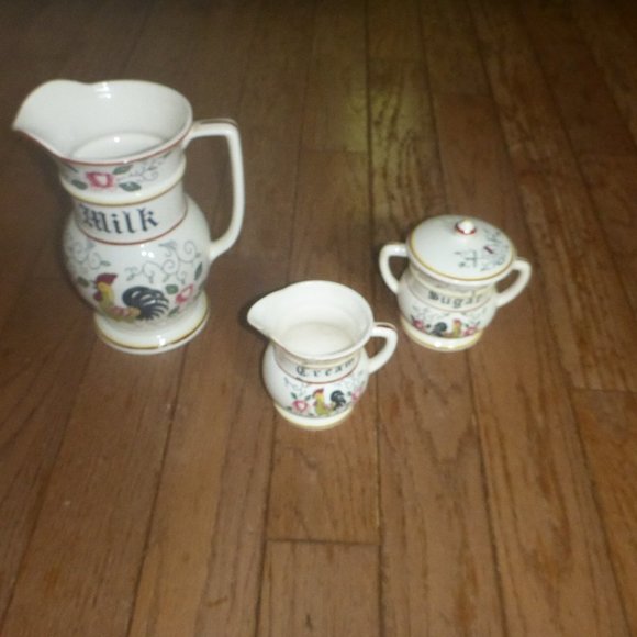 Vintage Kitchen Vintage Ceramic Milk Pitcher Creamer Sugar Jar